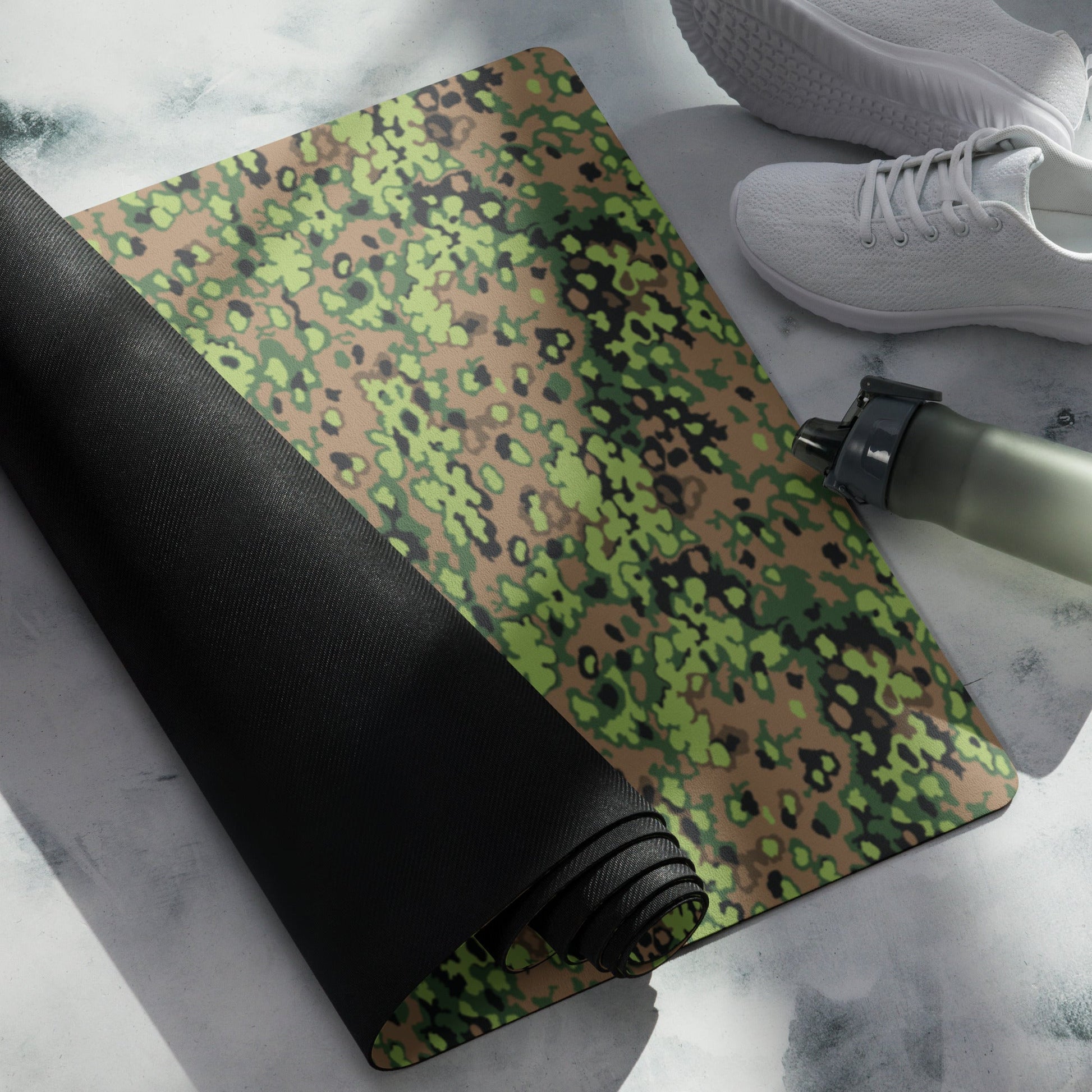 German Oak Leaf Eichenlaubmuster Spring CAMO Yoga Mat