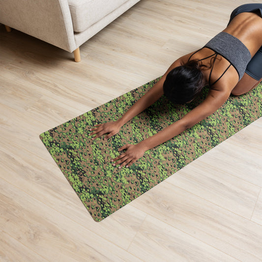 German Oak Leaf Eichenlaubmuster Spring CAMO Yoga Mat