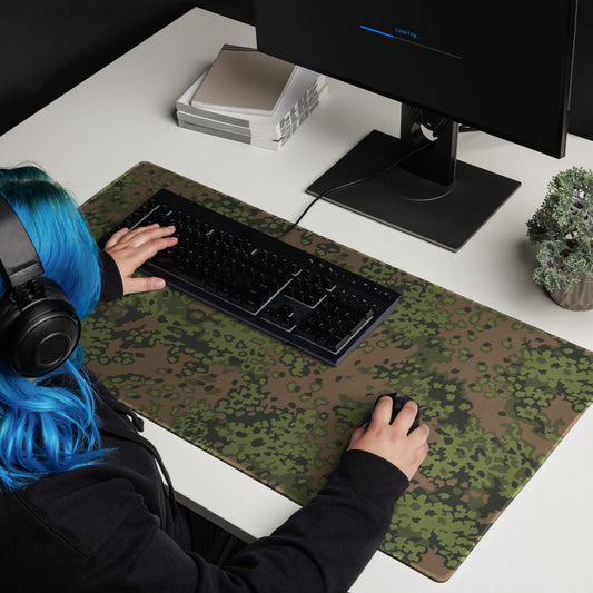 German Oak Leaf Eichenlaubmuster Summer CAMO Universal Large Desk Pad