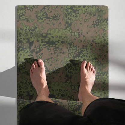 German Oak Leaf Eichenlaubmuster Summer CAMO Yoga Mat