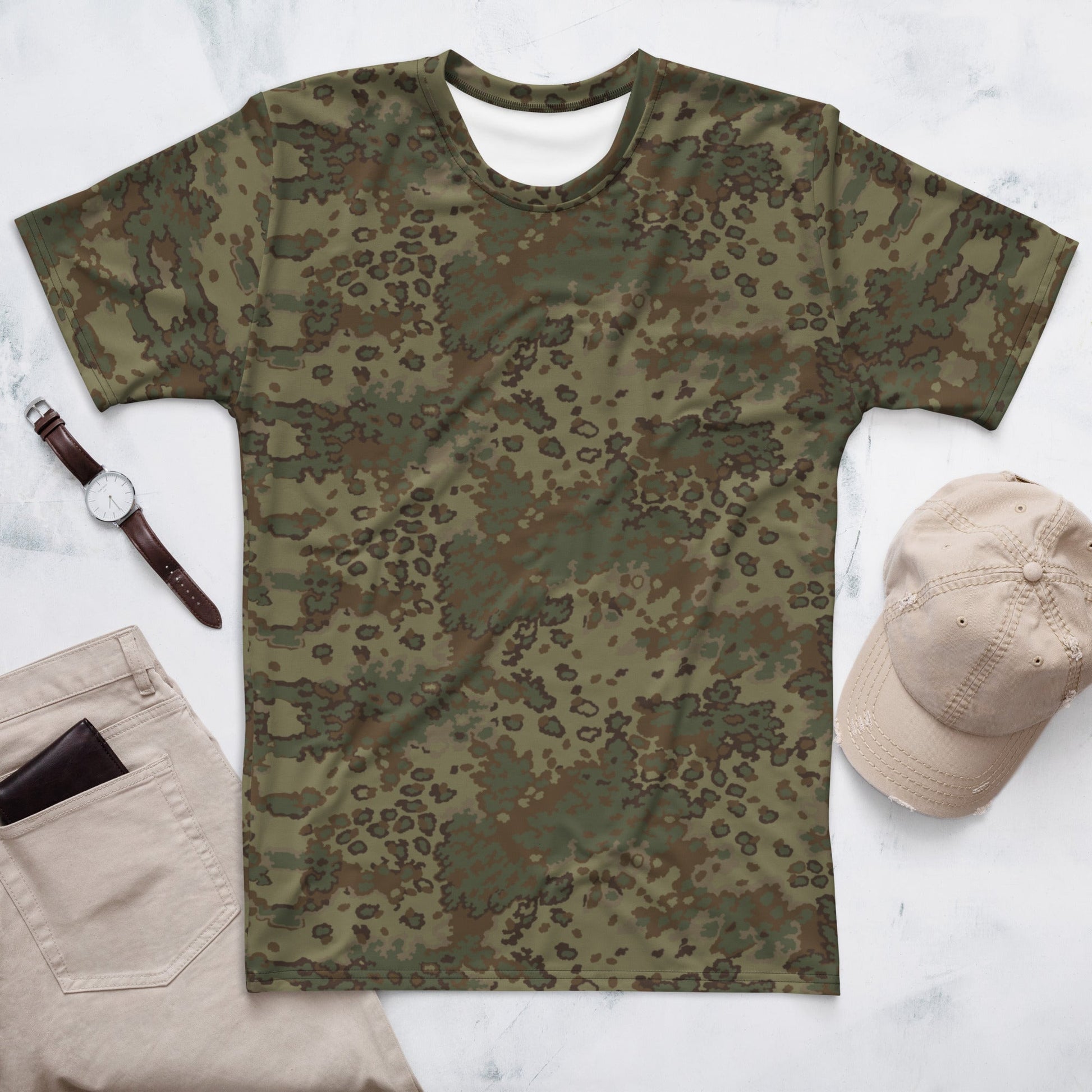 German Oak Leaf Multi-terrain CAMO Mens T-Shirt - XS