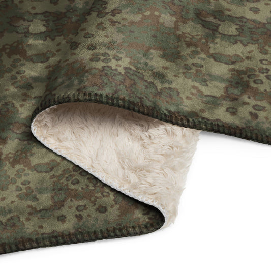 German Oak Leaf Multi-terrain CAMO Sherpa blanket - Blankets