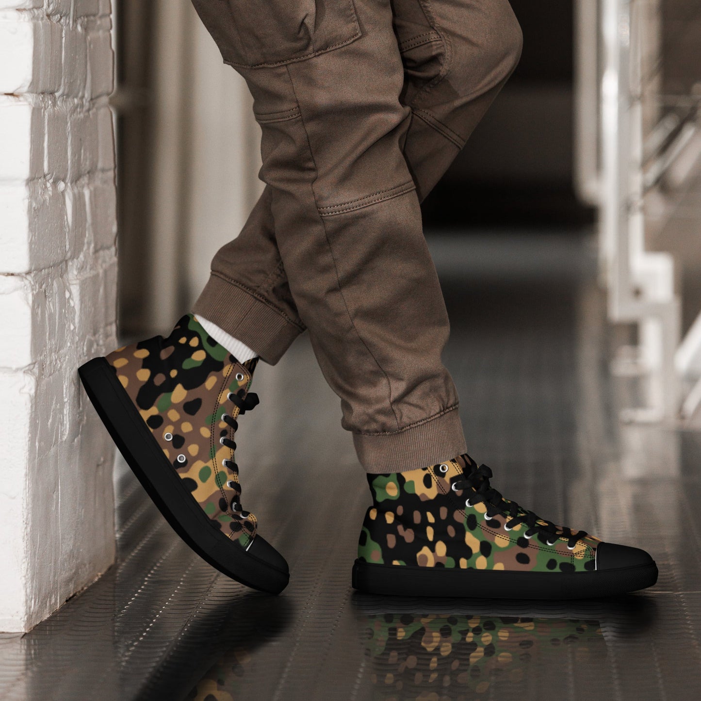 German Pea Dot Erbsenmuster CAMO Mens high top canvas shoes - Black / 5 - High Top Canvas Shoes