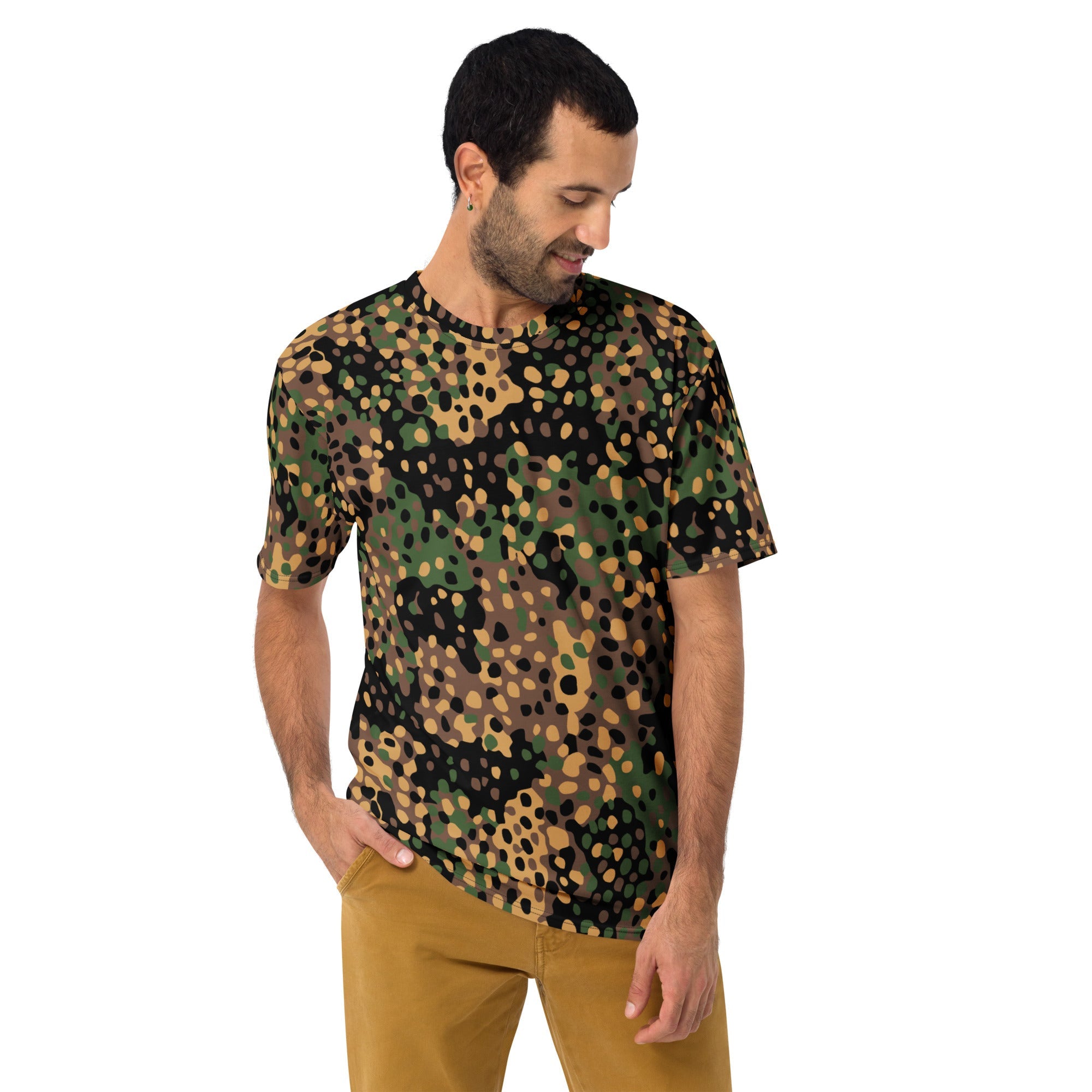 CAMO HQ - Pea Dot Erbsenmuster CAMO Mens T-Shirt - Worldwide Shipping