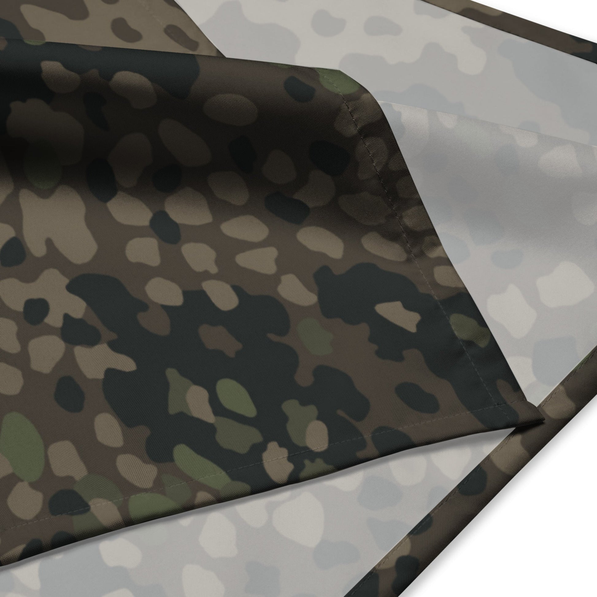 German Pea Dot Erbsenmuster Pattern 44 CAMO bandana Bandanas