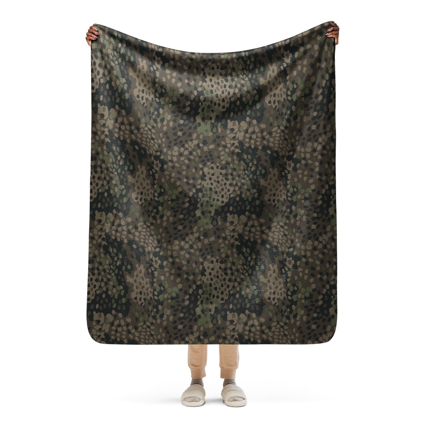 German Pea Dot Erbsenmuster Pattern 44 CAMO Sherpa blanket - 50″×60″ - Blanket