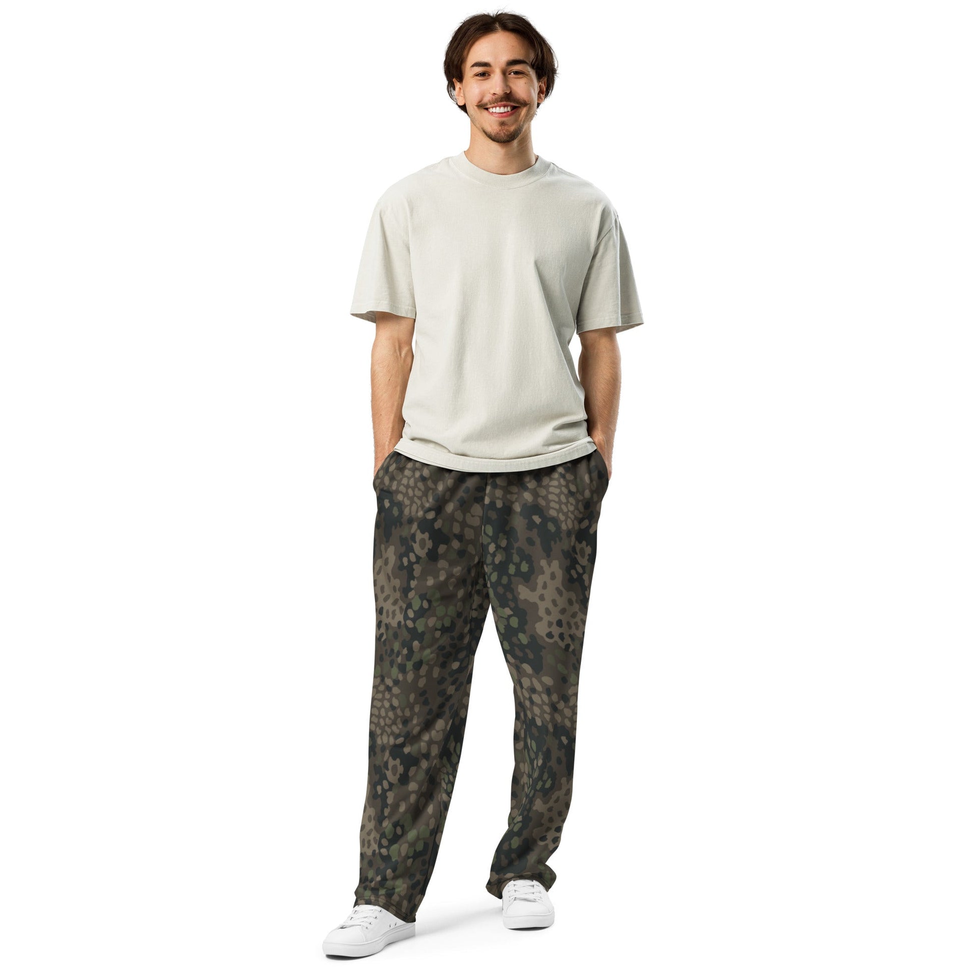 German Pea Dot Erbsenmuster Pattern 44 CAMO Wide-leg joggers - Joggers