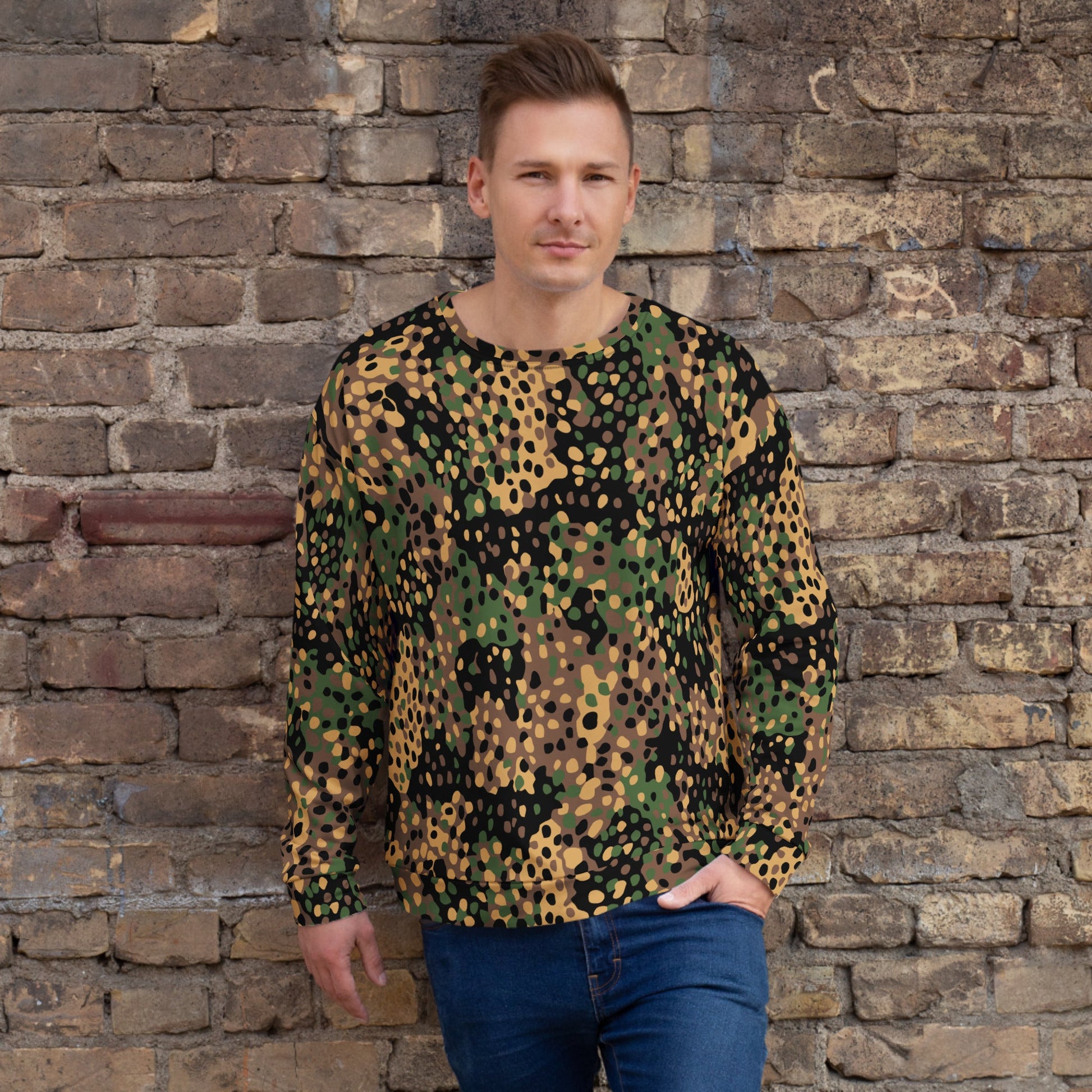 German Pea Dot Erbsenmuster CAMO Unisex Sweatshirt - XS - Sweatshirts