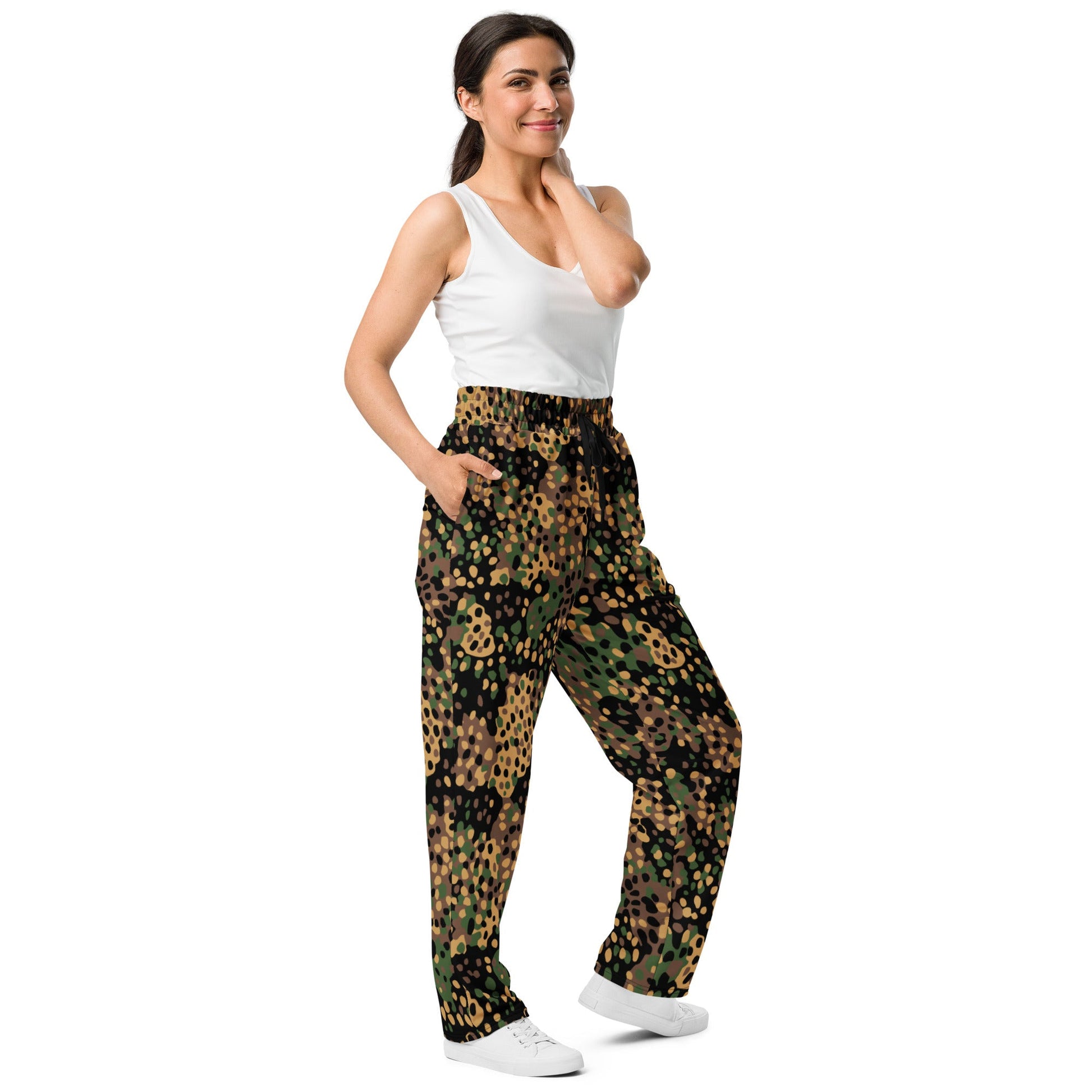 German Pea Dot Erbsenmuster CAMO Wide-leg joggers - Joggers