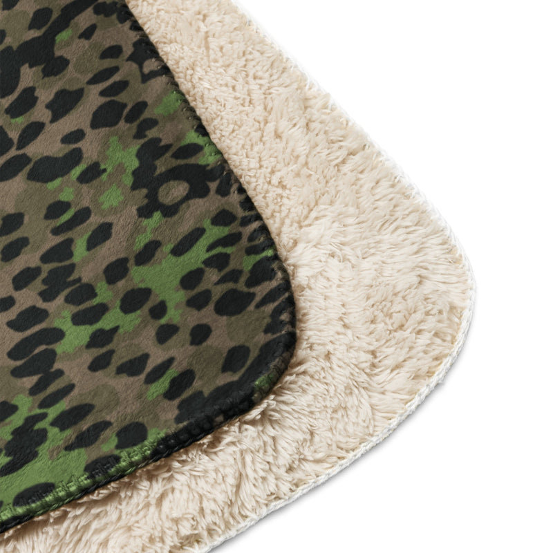 Plane Tree Platanenmuster Spring CAMO Sherpa Blanket