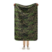 Plane Tree Platanenmuster Spring CAMO Sherpa Blanket - 37″×57″