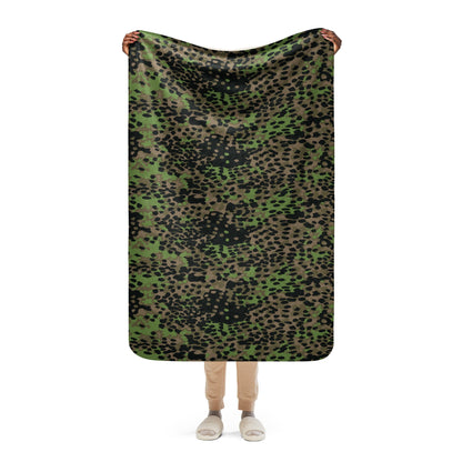 German Plane Tree Platanenmuster Spring CAMO Sherpa Blanket - 37″×57″