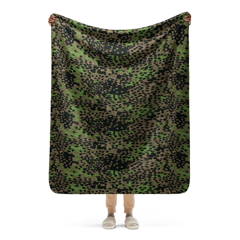 Plane Tree Platanenmuster Spring CAMO Sherpa Blanket - 50″×60″