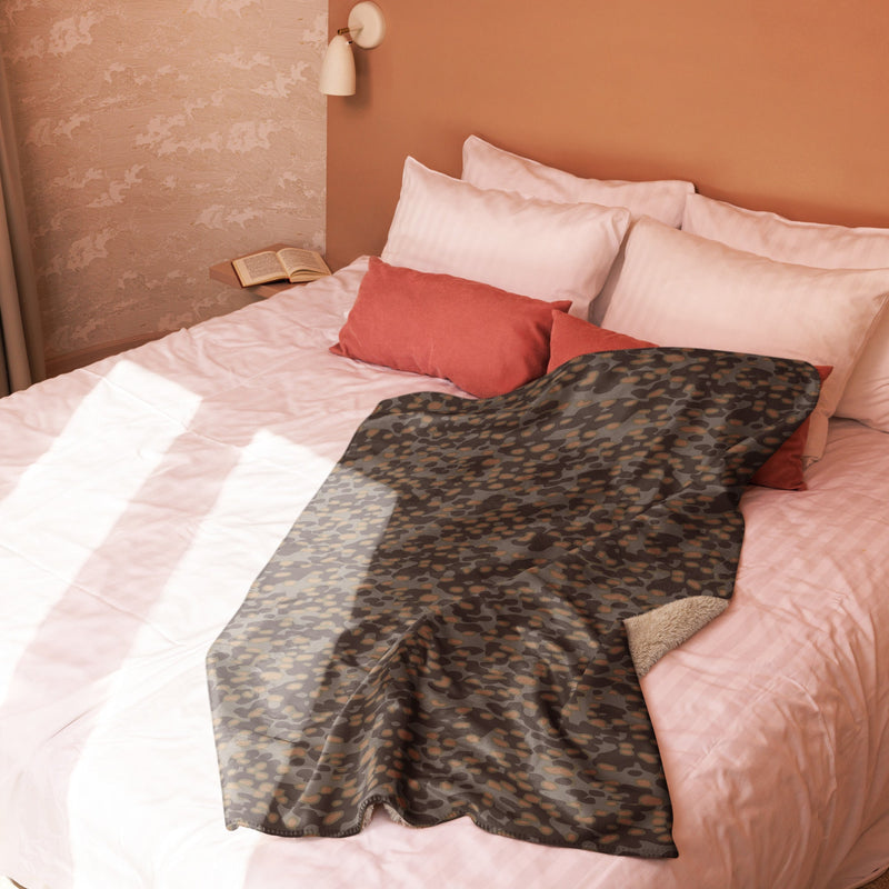 Polyspot Autumn CAMO Sherpa Blanket