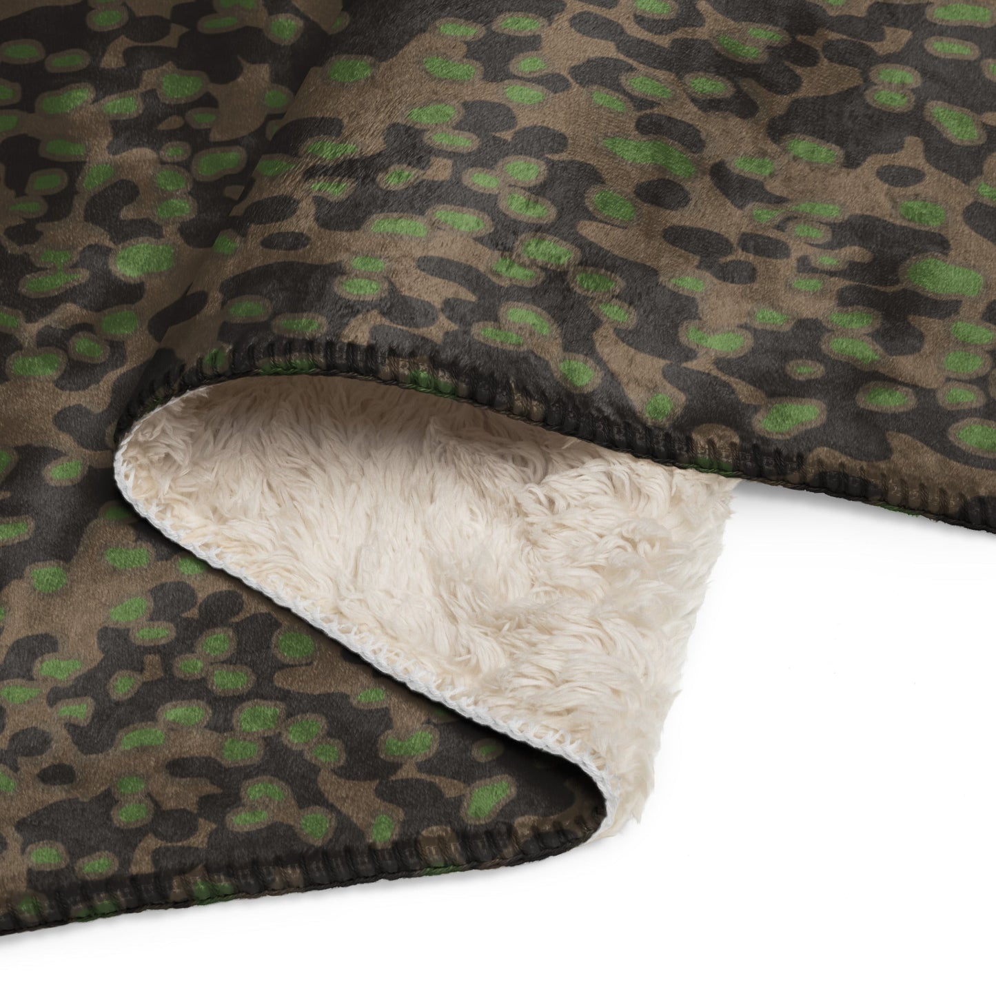 German Polyspot Spring CAMO Sherpa blanket - Blankets