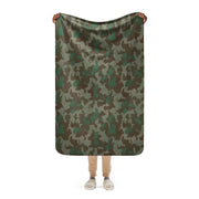 Splittermuster Bundeswehr Airborne CAMO Sherpa Blanket - 37″×57″