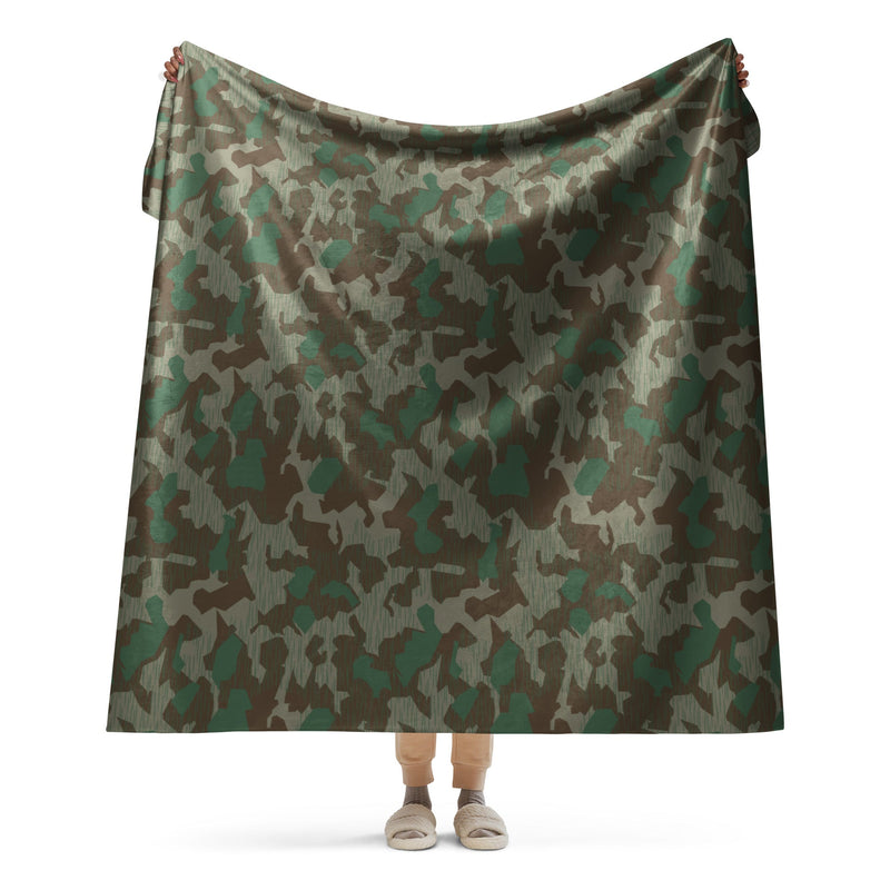 Splittermuster Bundeswehr Airborne CAMO Sherpa Blanket - 60″×80″