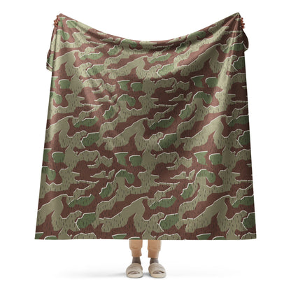 German Splittermuster Bundeswehr Paratrooper CAMO Sherpa blanket - 60″×80″ - Blankets