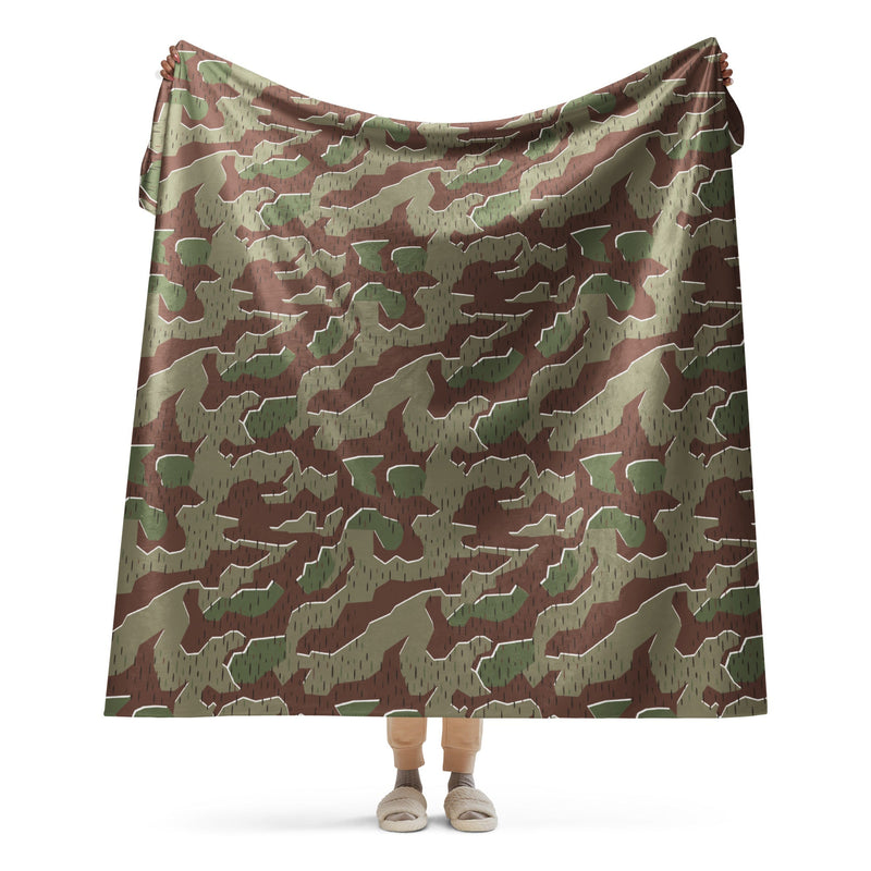 Splittermuster Bundeswehr Paratrooper CAMO Sherpa Blanket - 60″×80″