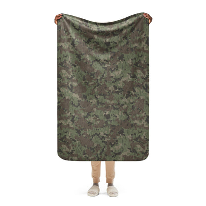 German Splittermuster Fractal Rain CAMO Sherpa Blanket - 37″×57″