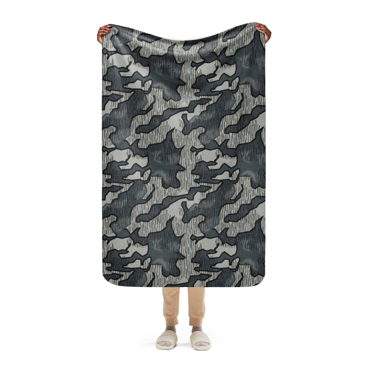 German Splittermuster Urban CAMO Sherpa blanket - 37″×57″ - Blankets