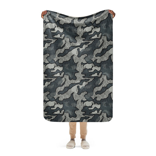 Splittermuster Urban CAMO Sherpa Blanket - 37″×57″