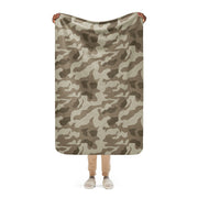 Splittermuster Wolfenstein Afrika Korps CAMO Sherpa Blanket - 37″×57″