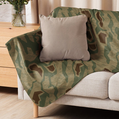 German Sumpfmuster 43 CAMO Sherpa blanket - Blankets