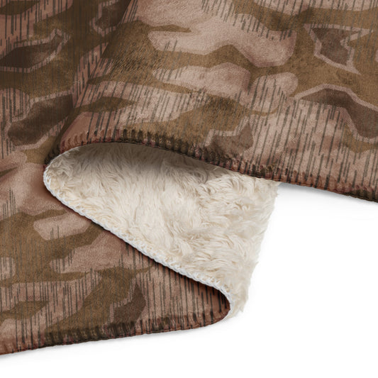 German Sumpfmuster Where Eagles Dare Movie CAMO Sherpa blanket - Blankets