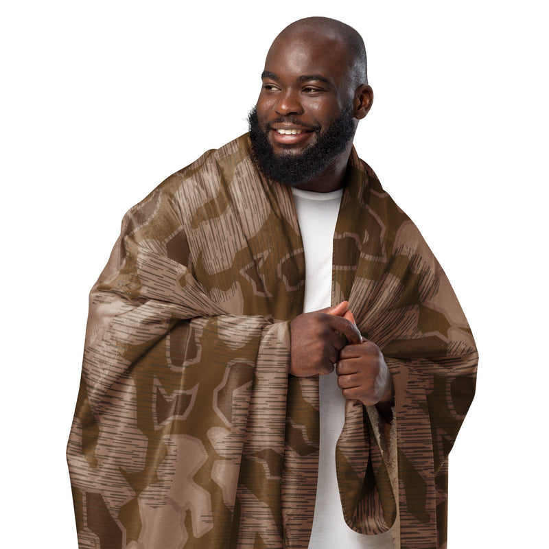 Sumpfmuster Where Eagles Dare CAMO Sherpa Blanket