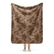 Sumpfmuster Where Eagles Dare CAMO Sherpa Blanket - 50″×60″