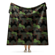 Truppenversuch Punkttarnmuster CAMO Sherpa Blanket - 60″×80″