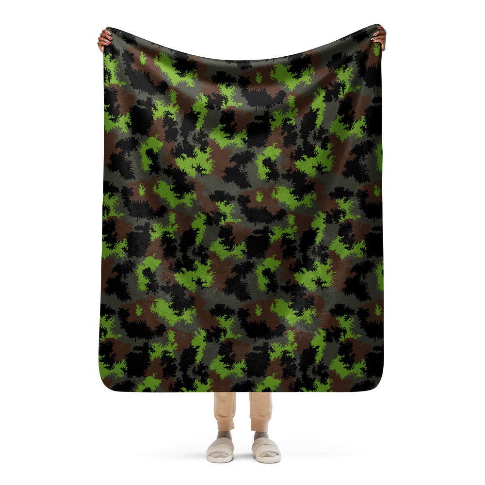 German Truppenversuch Sägezahnmuster CAMO Sherpa blanket - 50″×60″ - Blanket