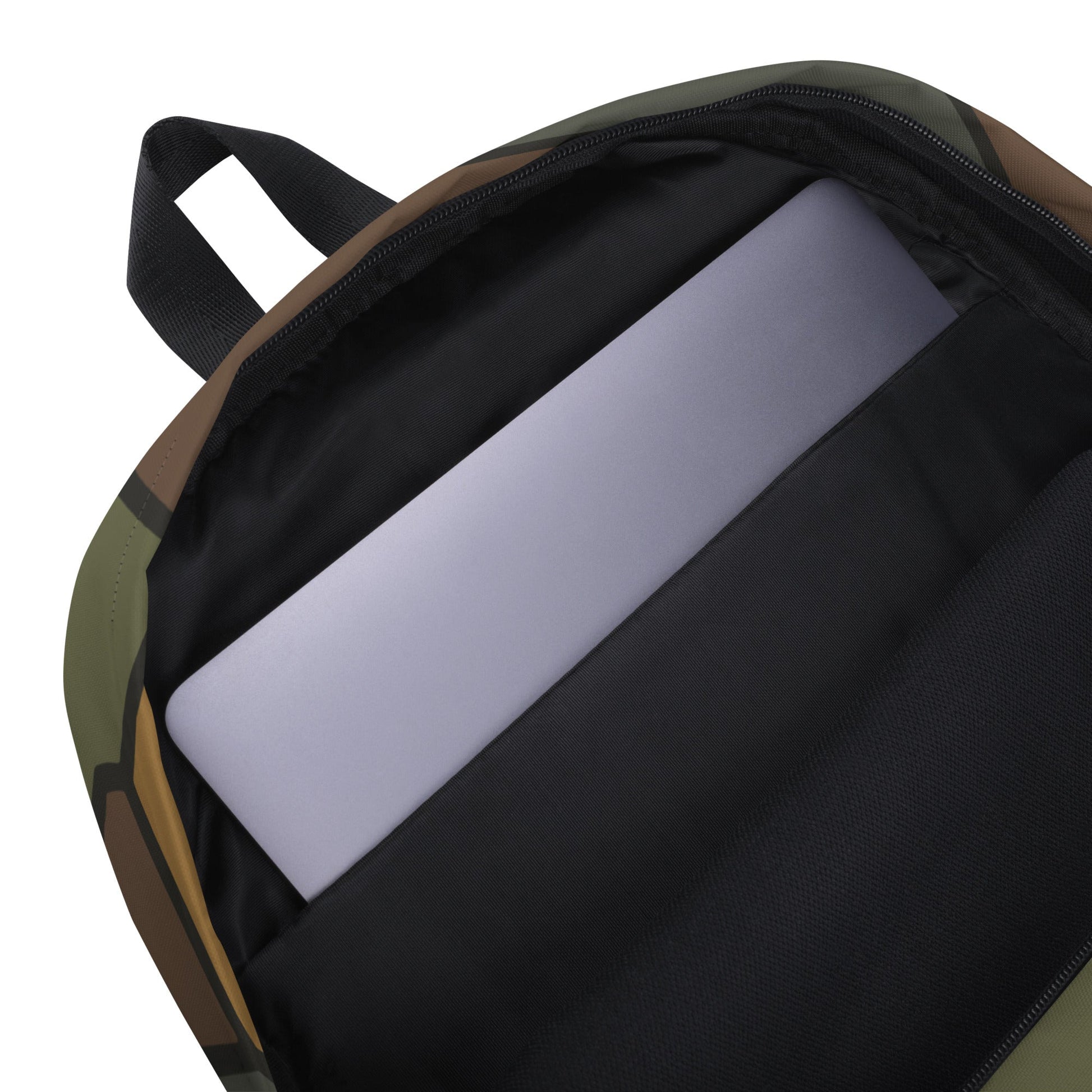 German World War I Turtle Shell Stahlhelm Helmet CAMO Backpack