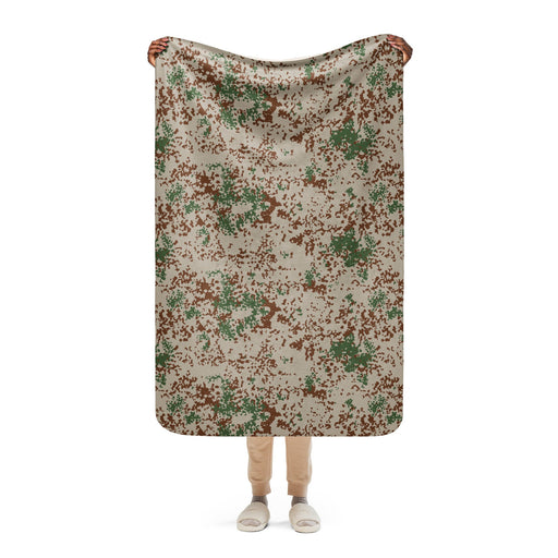 Flecktarn Wüstentarn Desert CAMO Sherpa Blanket - 37″×57″