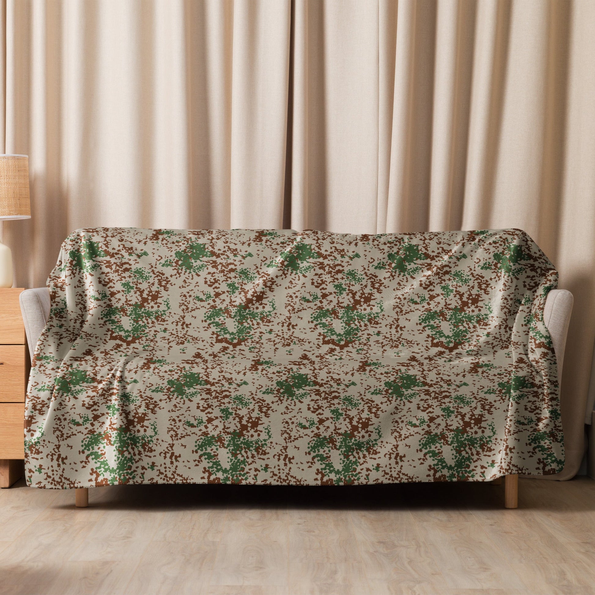 German Flecktarn Wüstentarn Desert CAMO Sherpa Blanket