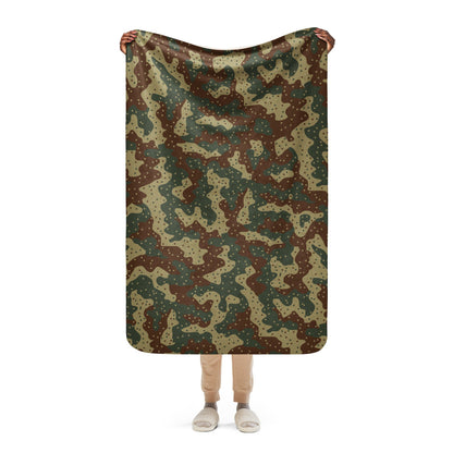 German WW2 Ambush Daimler-Benz Tank CAMO Sherpa blanket - 37″×57″ - Blanket