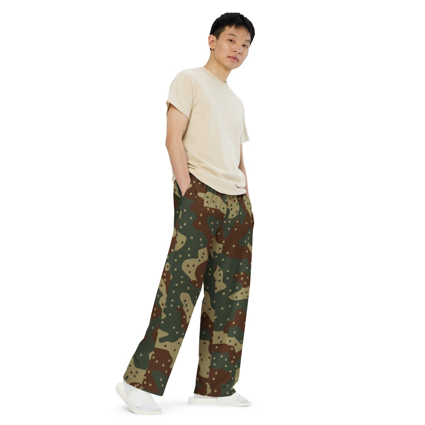 German WW2 Ambush Daimler-Benz Tank CAMO unisex wide-leg pants - Unisex Wide-Leg Pants