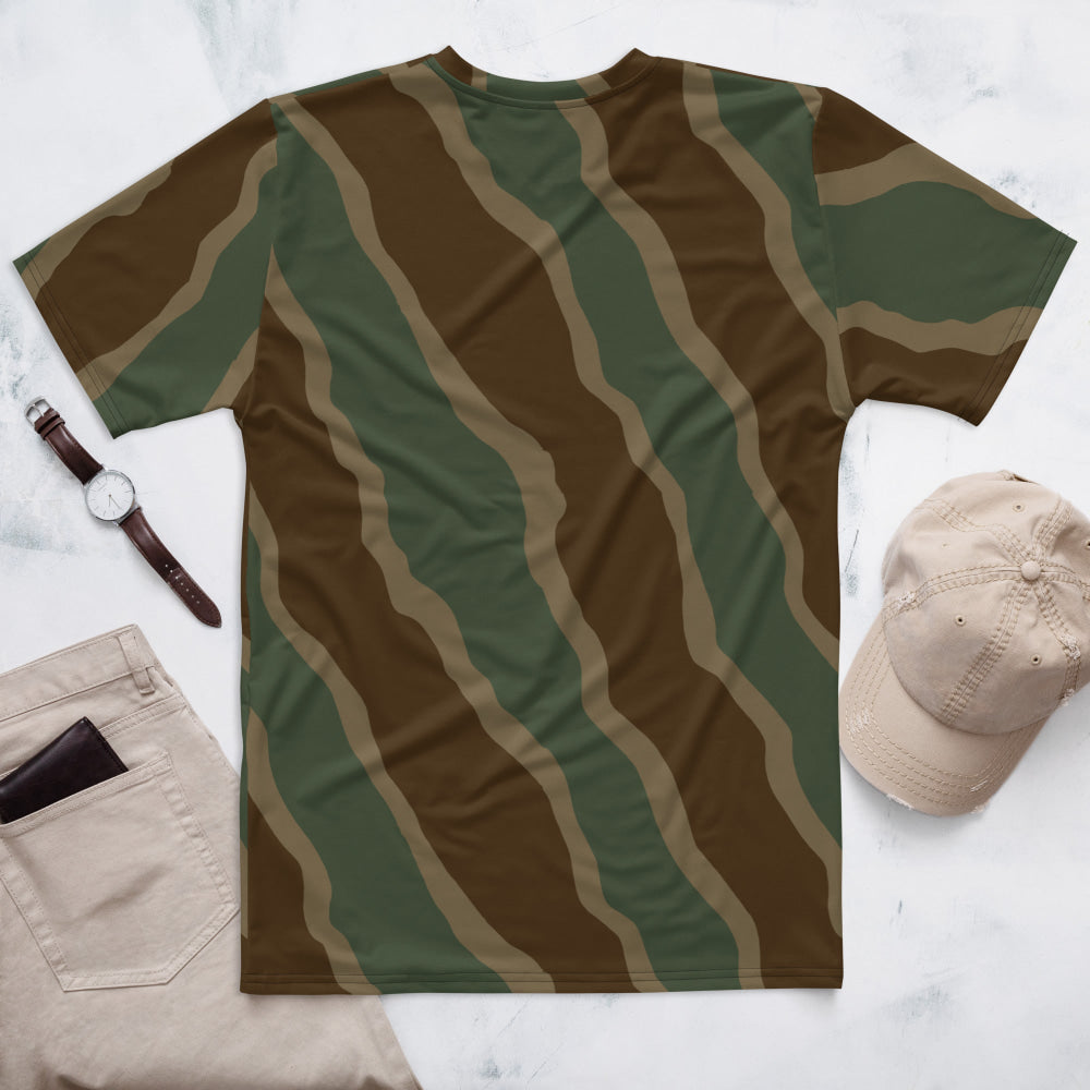 German WW2 Ambush Three Stripe Tank CAMO Men’s t-shirt - Mens T-Shirt