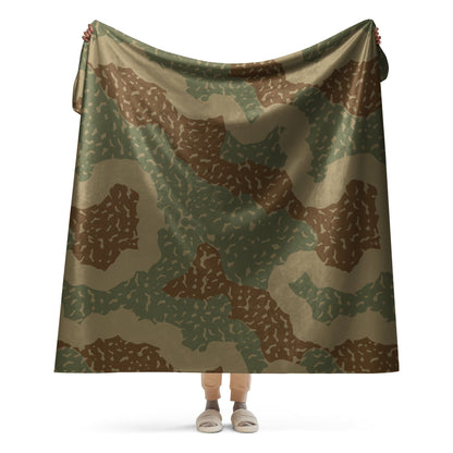 German WW2 Ambush Zimmerit Tank CAMO Sherpa blanket - 60″×80″ - Blanket