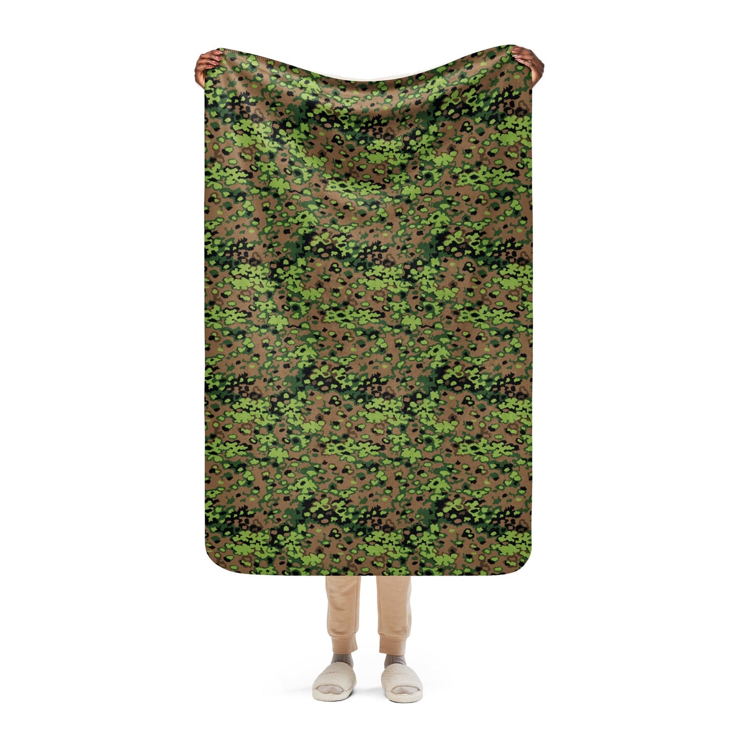 German Oak Leaf Eichenlaubmuster Spring CAMO Sherpa blanket - 37″×57″ - Blankets