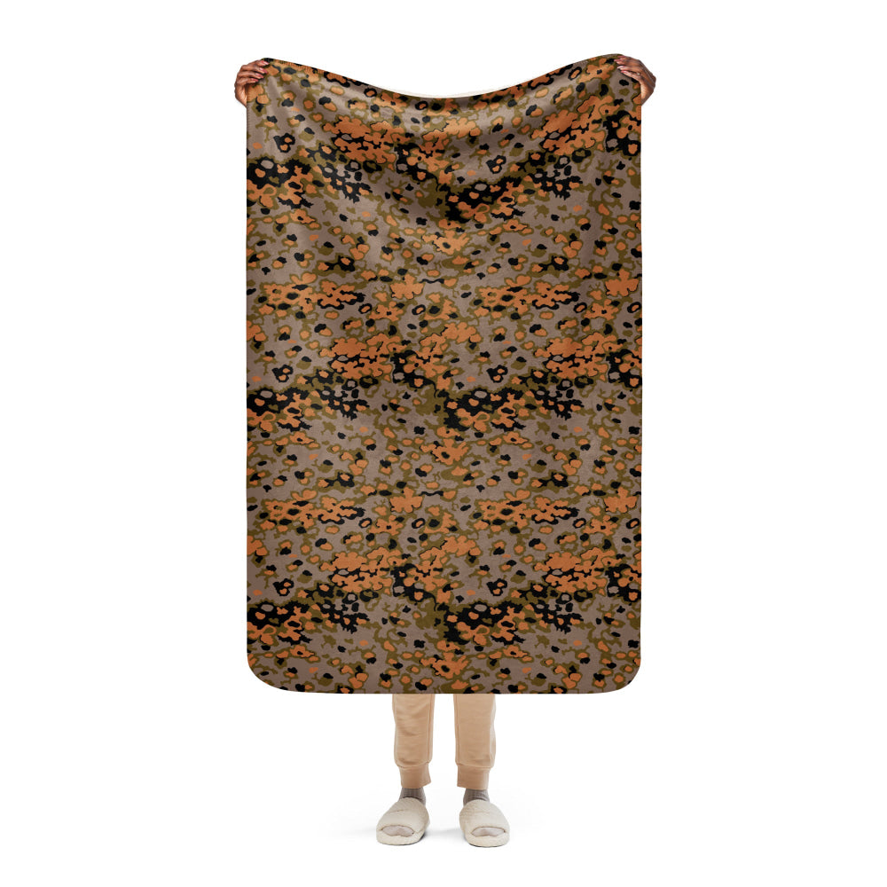 German WW2 Eichenlaubmuster Oakleaf Autumn CAMO Sherpa blanket - 37″×57″ - Blanket