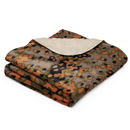 German WW2 Eichenlaubmuster Oakleaf Autumn CAMO Sherpa blanket - Blanket