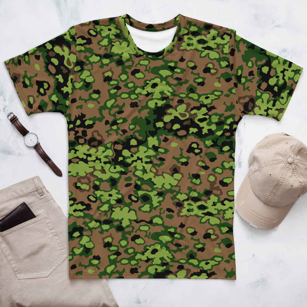 German WW2 Eichenlaubmuster Oakleaf Spring CAMO Men’s T-shirt - XS - Mens T-Shirt