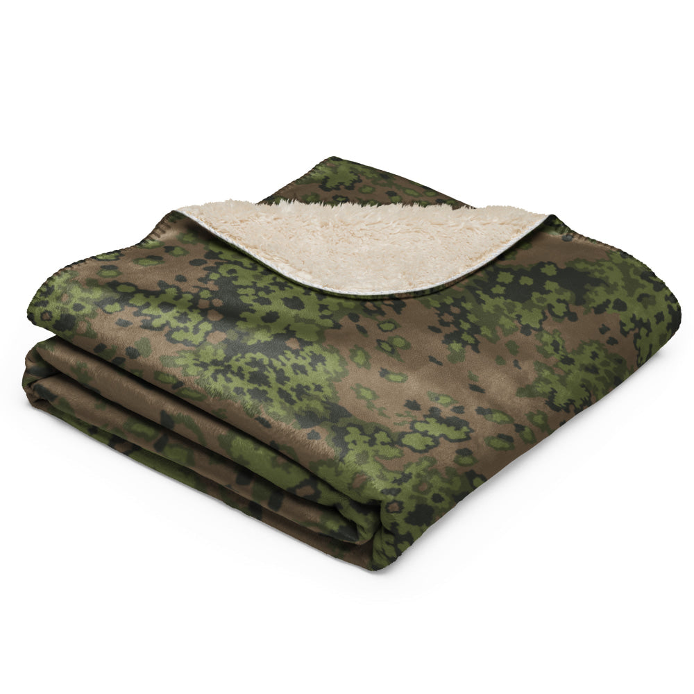 German WW2 Eichenlaubmuster Oakleaf Summer CAMO Sherpa blanket - Blanket