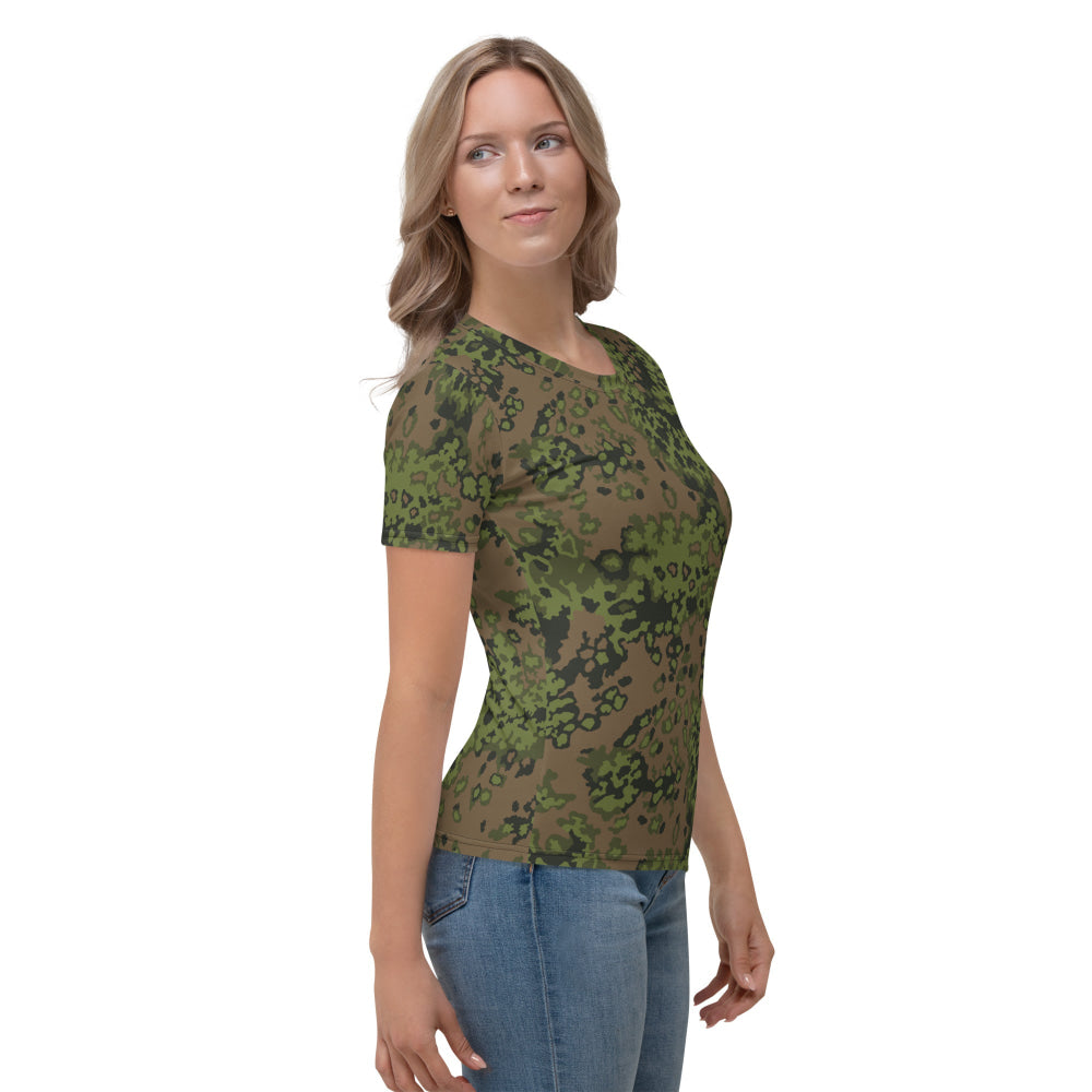 German WW2 Eichenlaubmuster Oakleaf Summer CAMO Women’s T-shirt - Womens T-Shirt