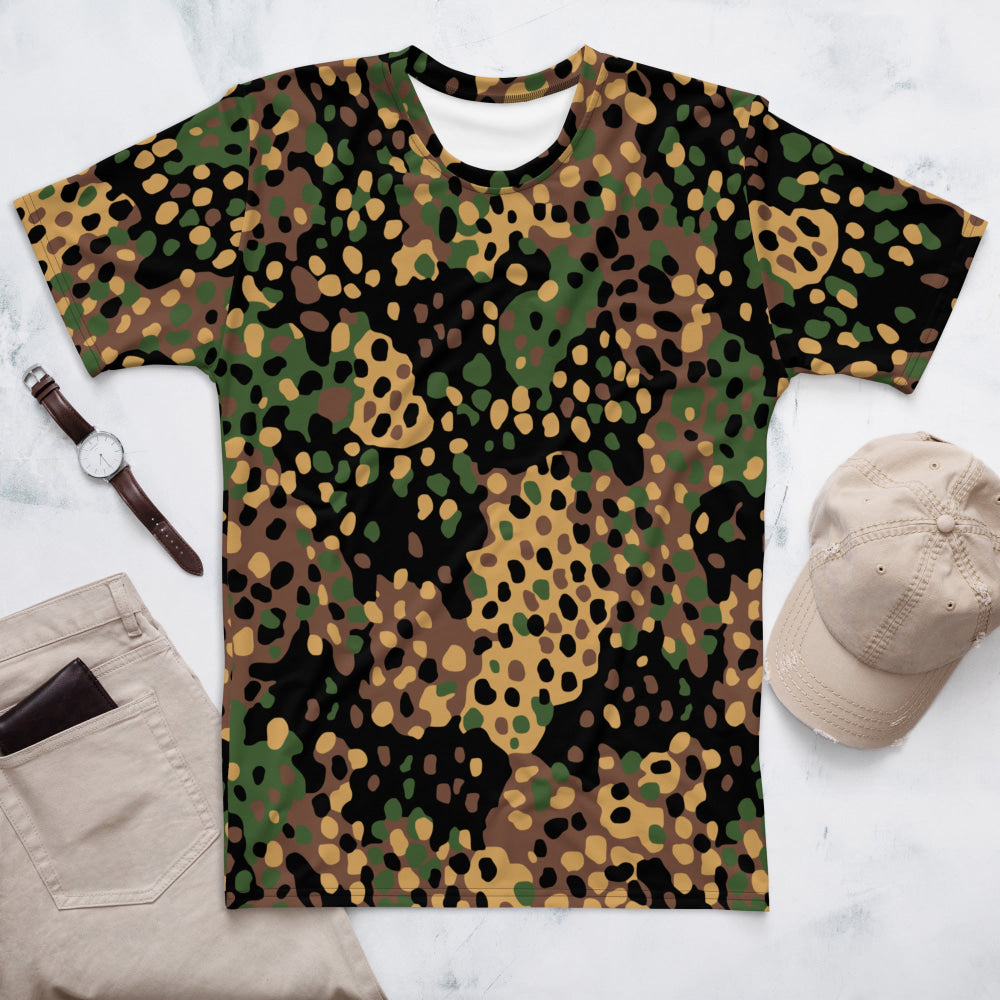 German WW2 Erbsenmuster Pea Dot CAMO Men’s T-shirt - XS - Mens T-Shirt