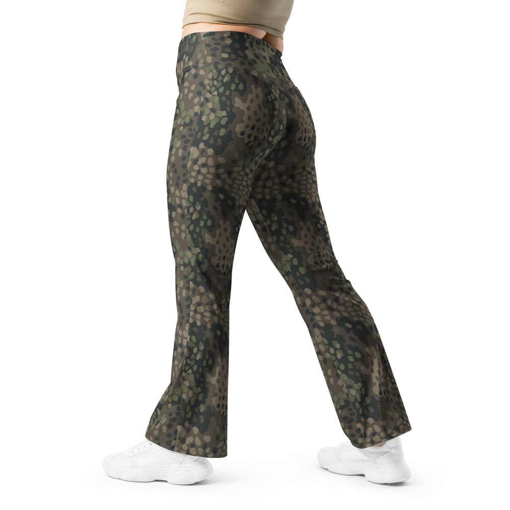 German WW2 Erbsenmuster Pea Dot Pattern 44 CAMO Flare leggings - 2XS - Womens Leggings