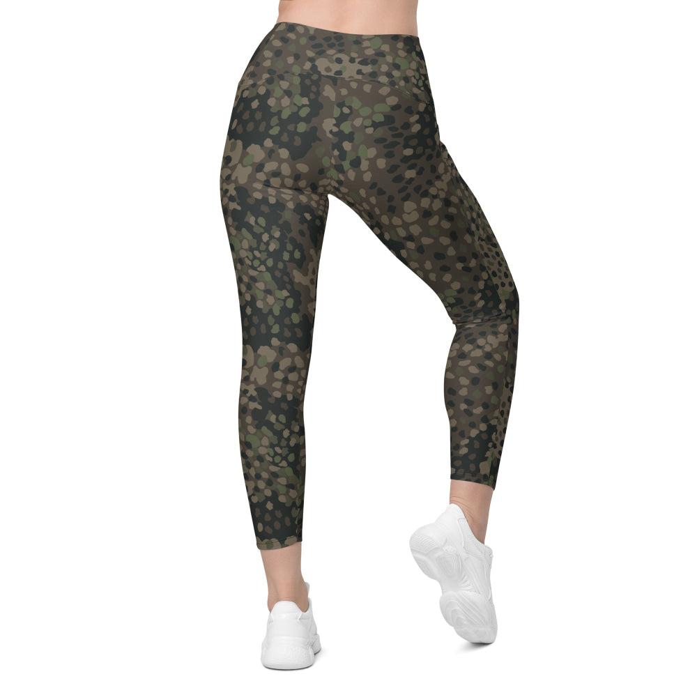 German WW2 Erbsenmuster Pea Dot Pattern 44 CAMO Leggings with pockets - Womens With Pockets