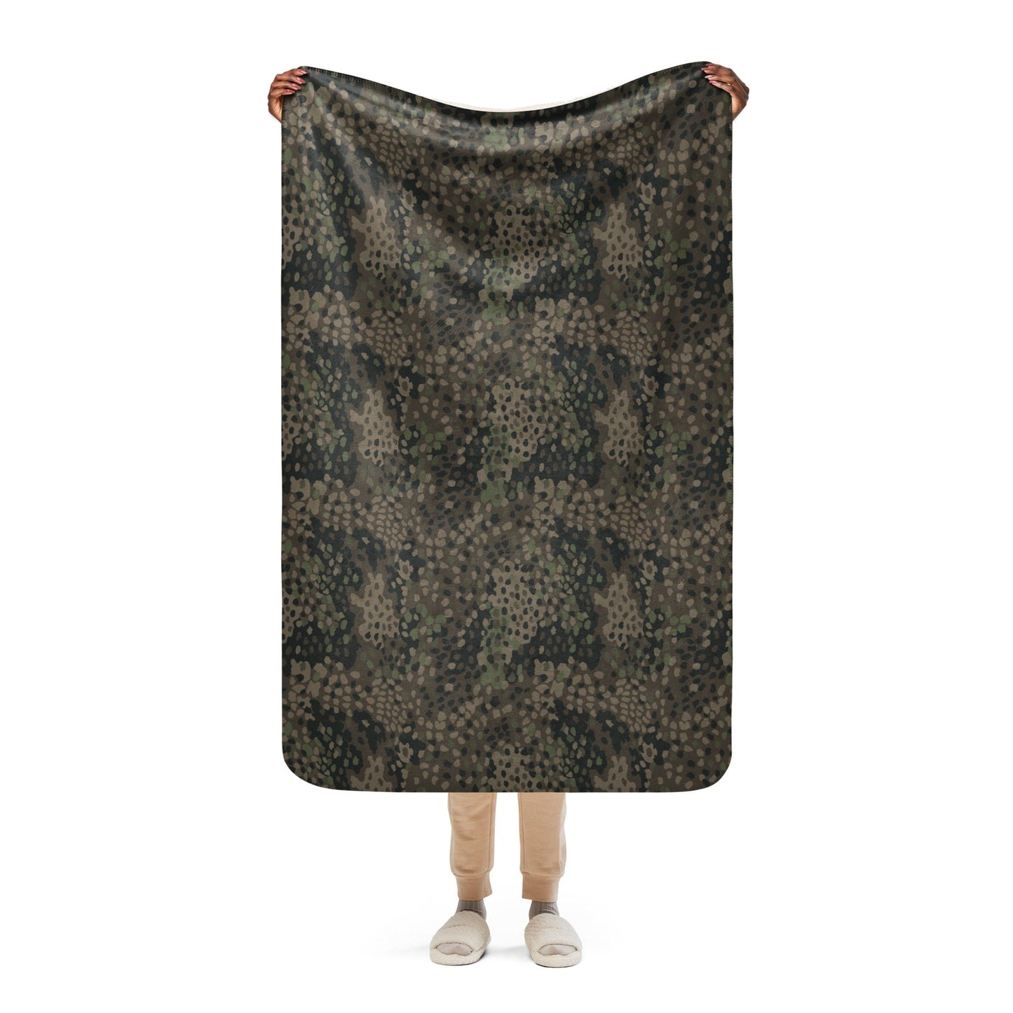 German WW2 Erbsenmuster Pea Dot Pattern 44 CAMO Sherpa blanket - 37″×57″ - Blanket